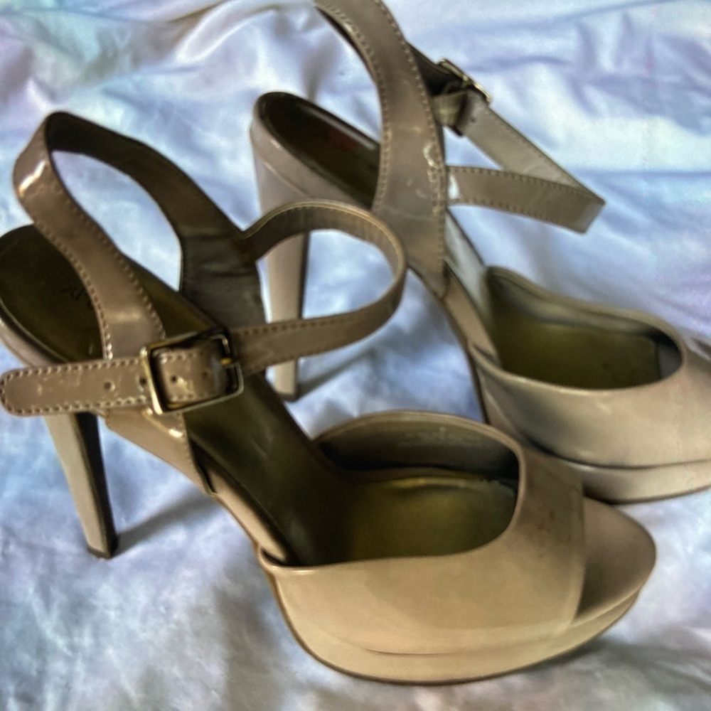 Elegant Beige High Heel Sandals